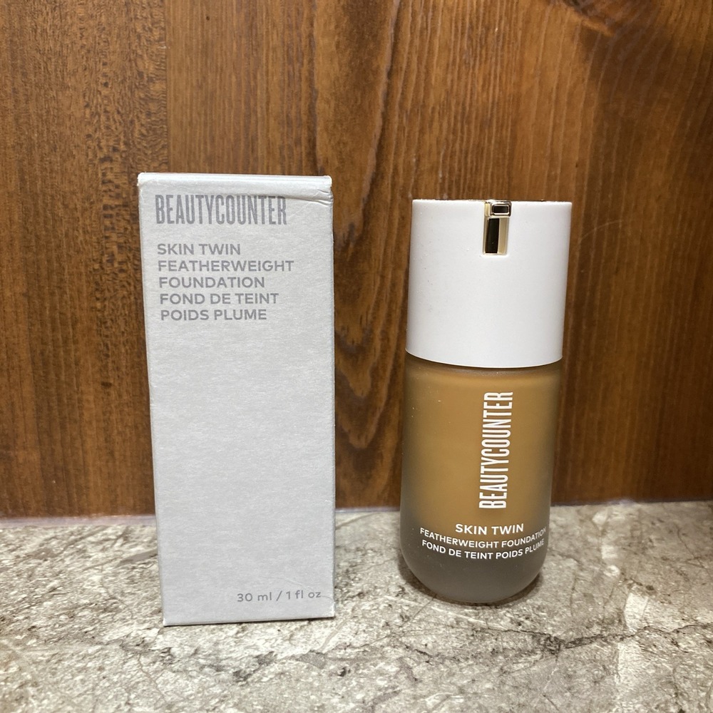 BNIB BEAUTYCOUNTER Skin Twin Featherweight Foundation 1 fl oz Each Tan 460